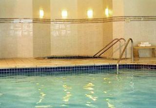Courtyard Downtown 3*